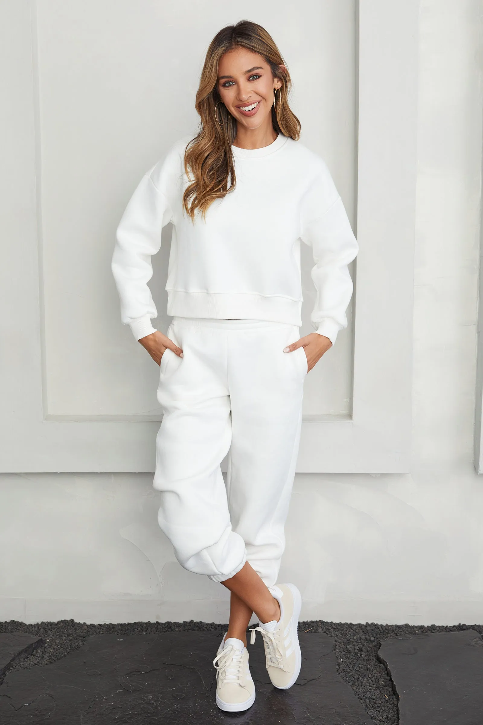 The Cozy Fleece Crop Crew Pullover