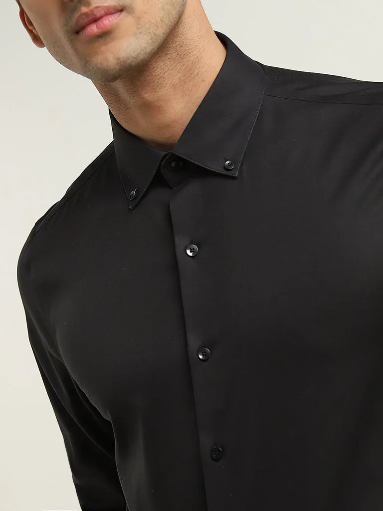 WES Formals Black Solid Slim-Fit Shirt